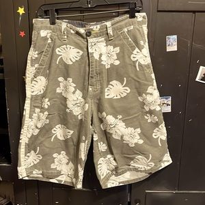Flora white grey printed Arizona shorts casual